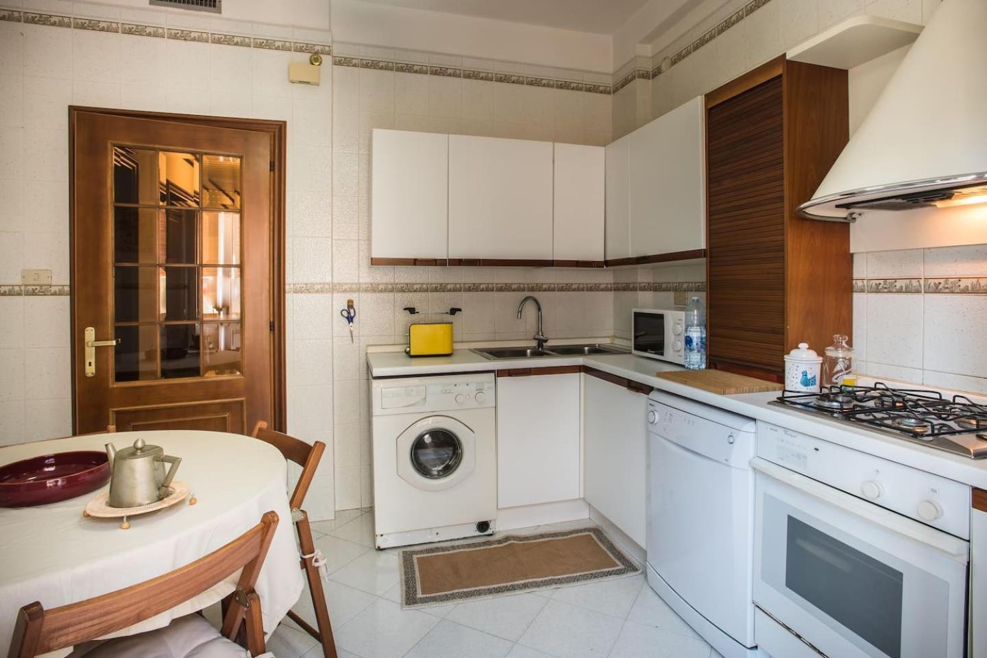 Cagliari On The Park .Mare E Storia! Apartment Exterior foto
