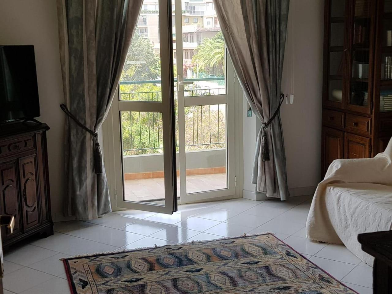 Cagliari On The Park .Mare E Storia! Apartment Exterior foto
